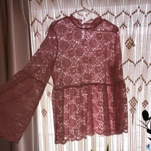 Lace bell sleeve shirt